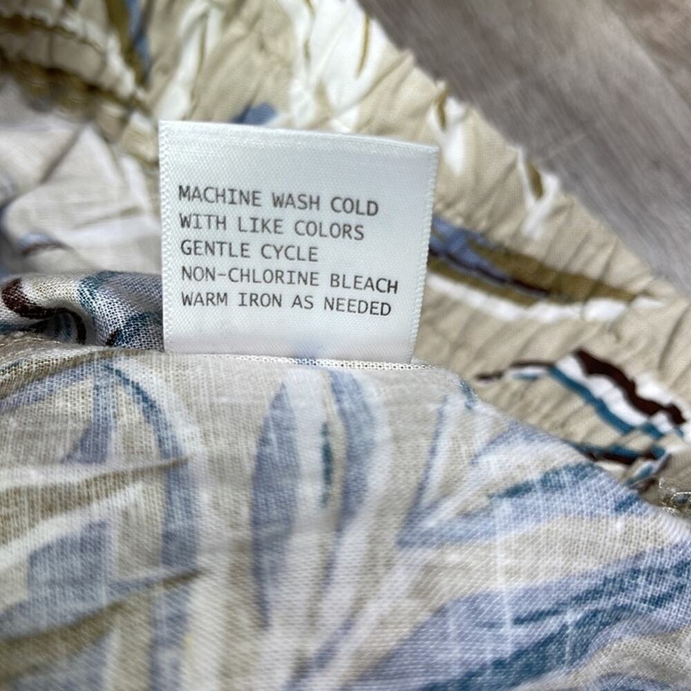 NWT C&C CALIFORNIA Tan Leaf Pattern Hawaiian Styl… - image 4